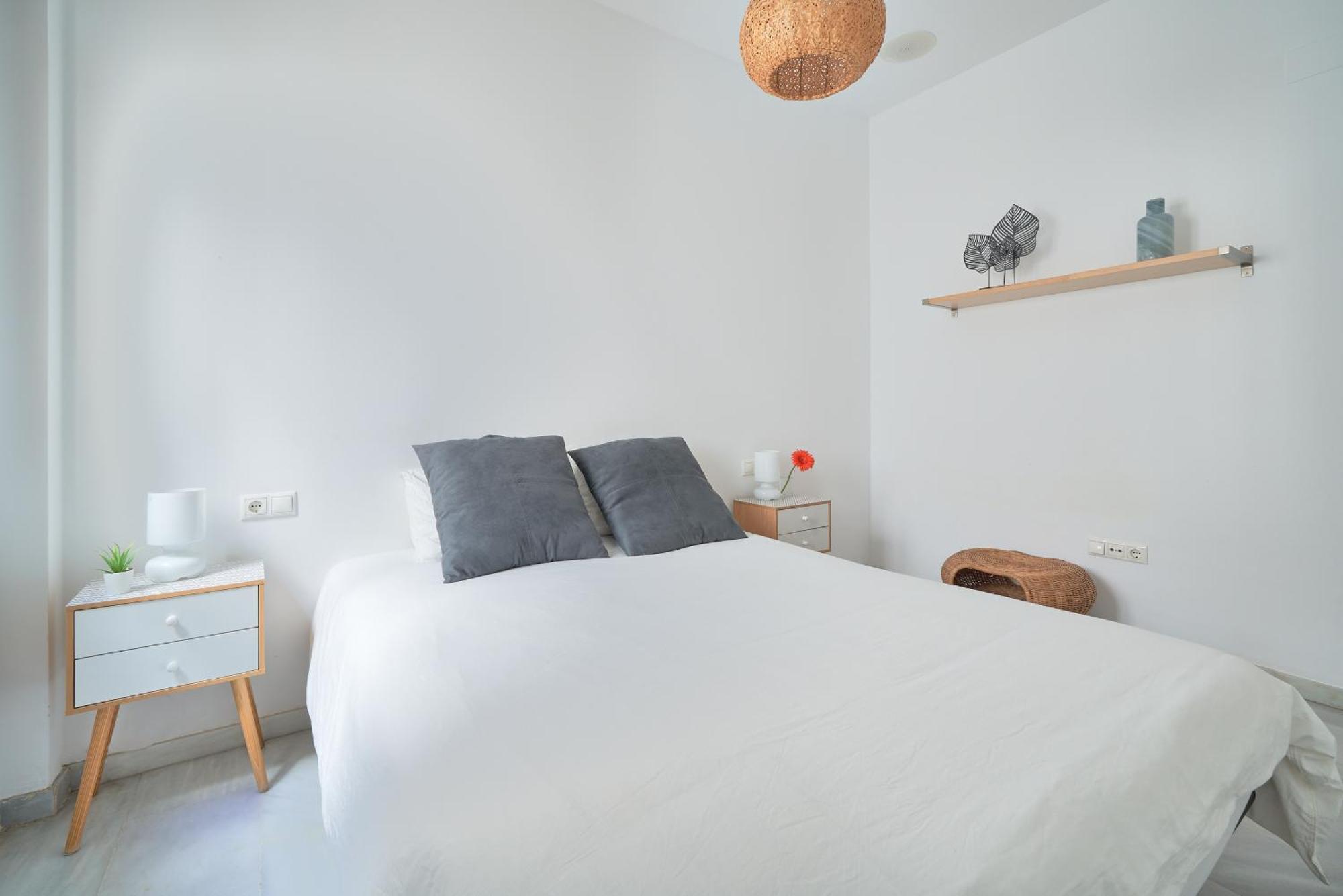 Apartamento En El Centro, Tranquilo Y Luminoso Малага Экстерьер фото