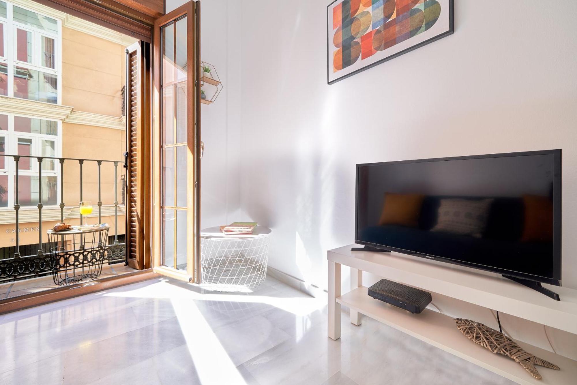 Apartamento En El Centro, Tranquilo Y Luminoso Малага Экстерьер фото